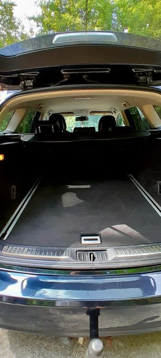 Тайота Авенсіс 2012