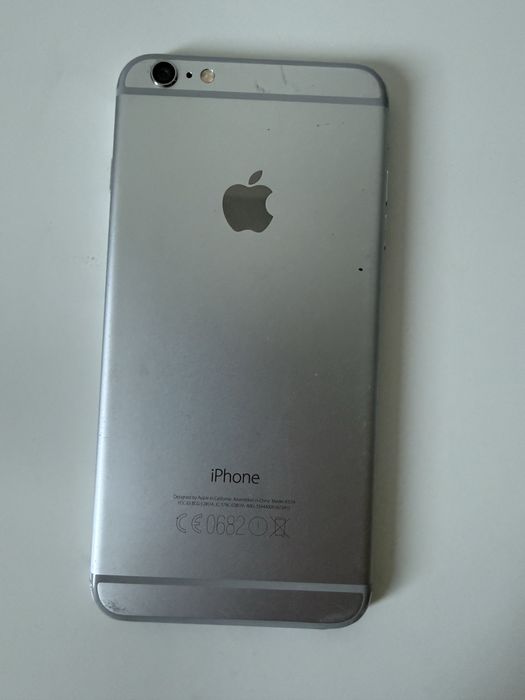 iphone 6 sprawny działa pęknięta szybka