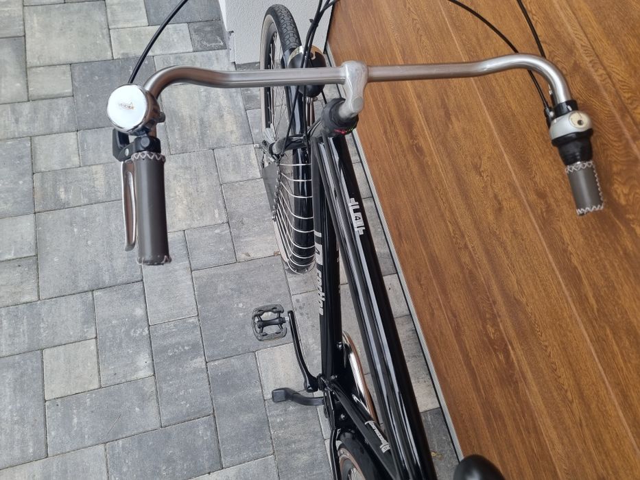 Rower holenderski Cortina U4 nietuzinkowy stylowy