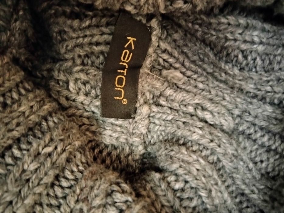 Светер теплий.  Розм. ХS