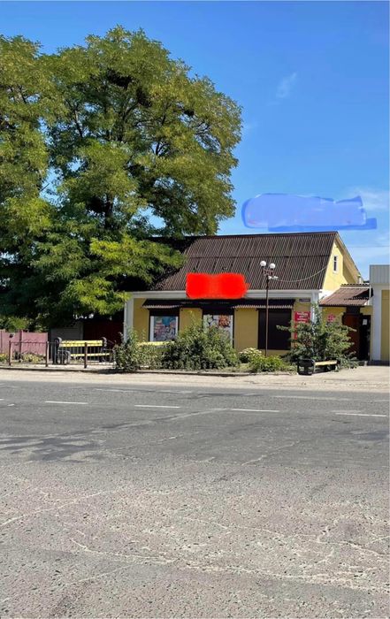 Продаж.Приміщення магазинів 200 кв.м + 60 кв.м