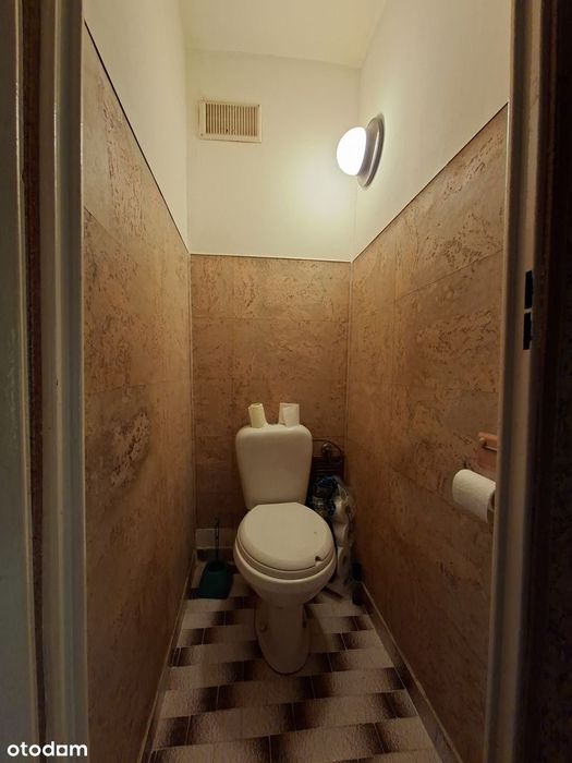 Mieszkanie do remontu z balkonem
