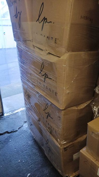 1 paleta niebiesko-białych maseczek ochronnych