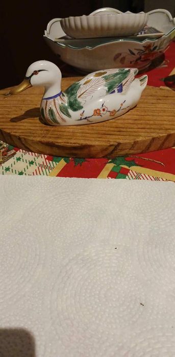 Peças de cerâmica da vista alegre