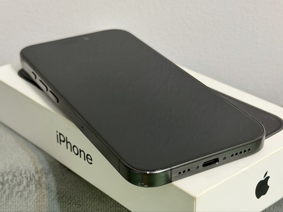 iPhone 15 Pro, 88%, Black Titanium, 128gb, bdb stan!