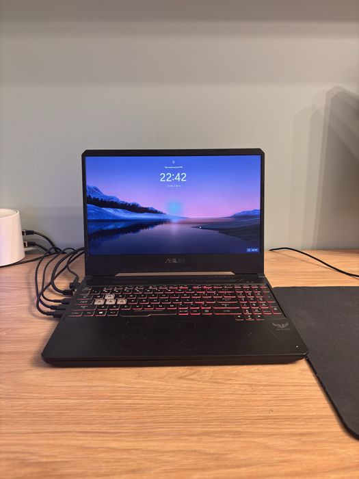 Laptop asus fx505d