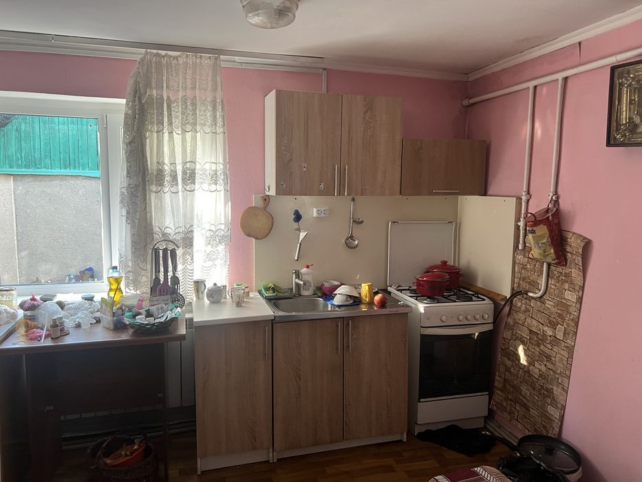 Здам частину будинку