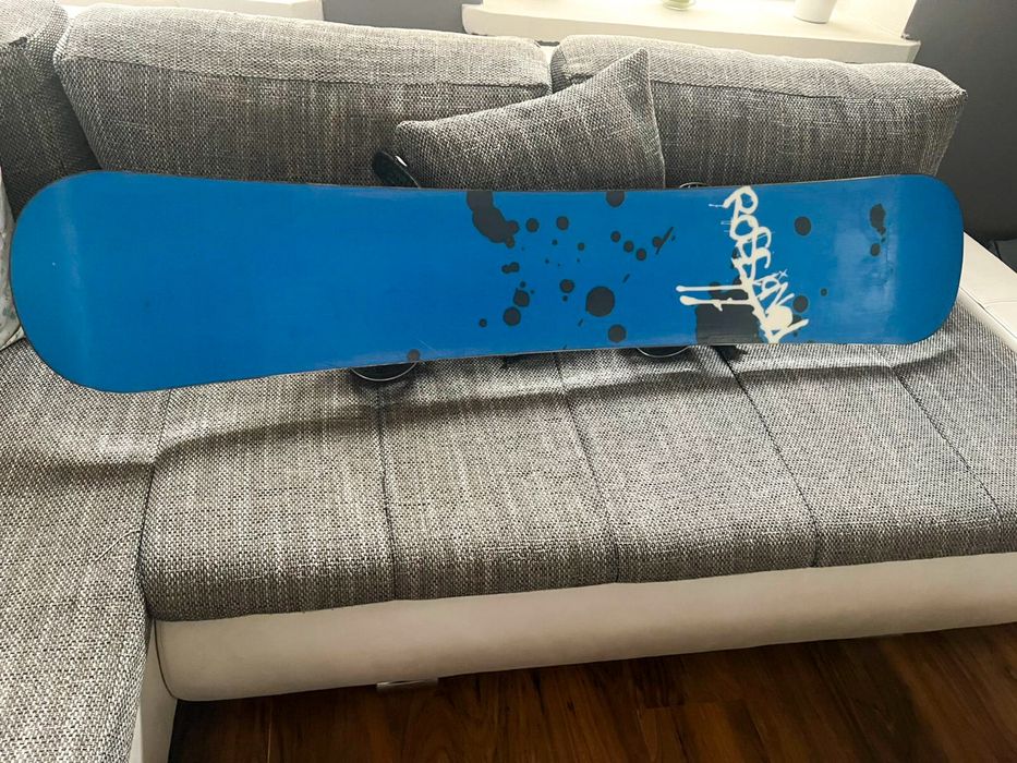 Deska snowboardowa Rossignol district 160cm z wiązaniami