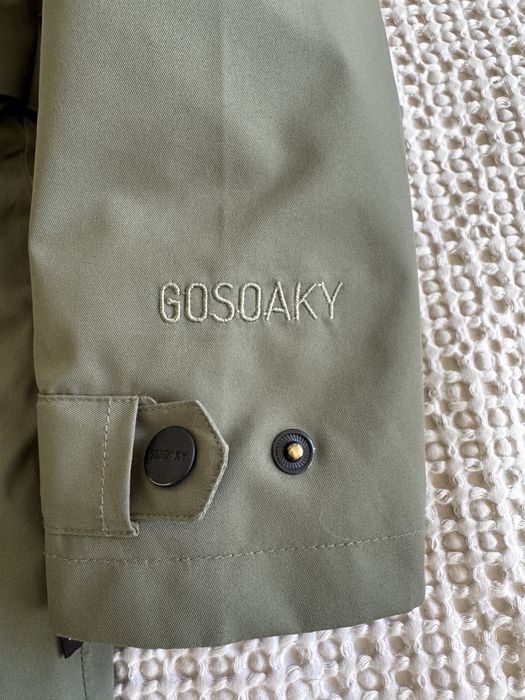 Casaco criança com pelo e impermeável