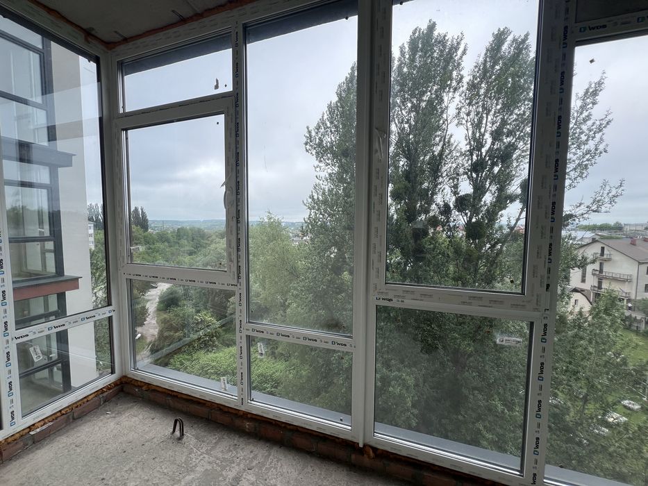 Продам 1к квартиру Південно-Захід в зданому будинку