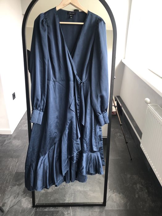 Плаття  Сукня атласне синє