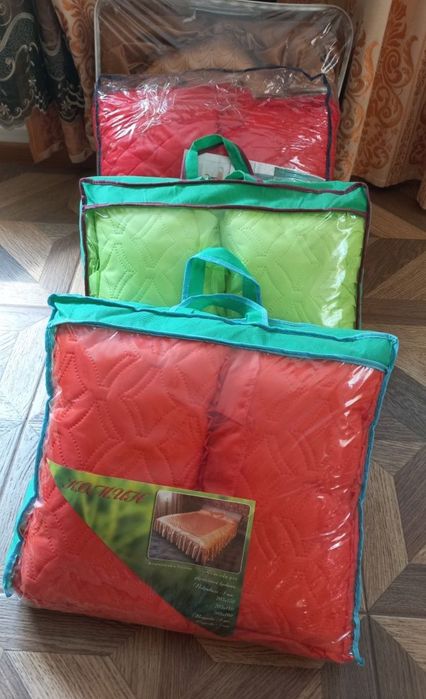 Подарочные комплекты,покрывала  для кровати