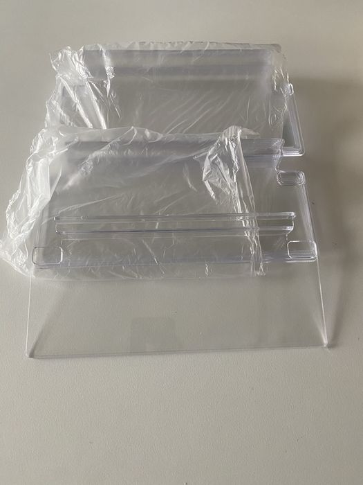 Półeczki z Plexi do panelu sklepowego 25*10 - 11 szt