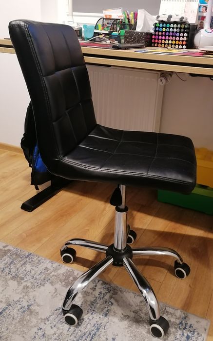 Fotel do biurka czarny obrotowy Odbiór osobisty