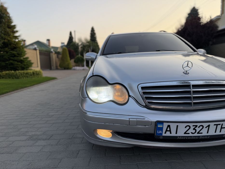 Mercedes C Class w203 на автоматі 1.8  Газ/бенз