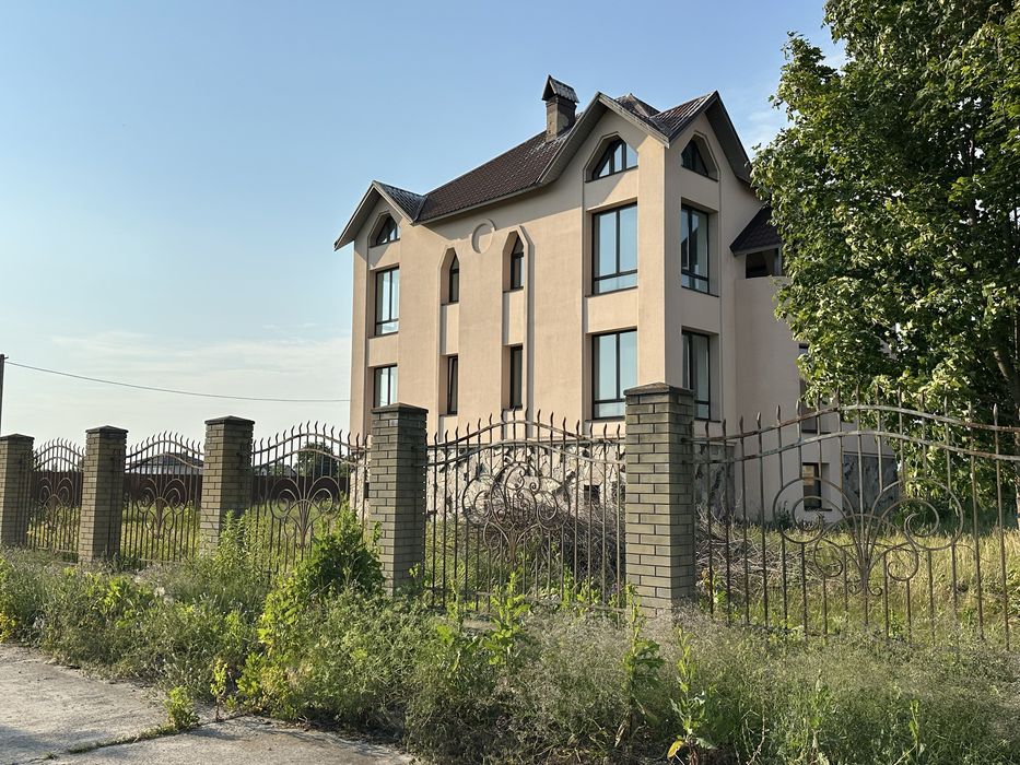 Продам будинок - садибу Підгірці/Креничі