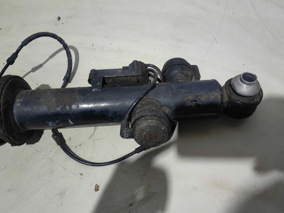 Amortecedor/Suspensão adaptativa traseira esquerda BMW Serie 7 F01/F02/03/04