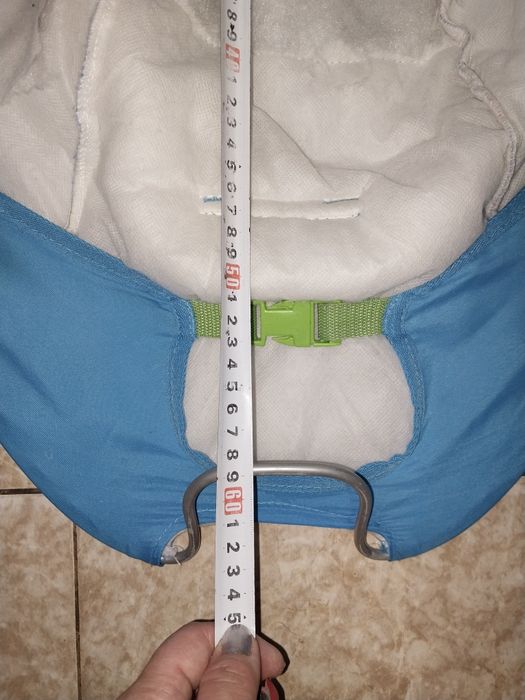 Шезлонг-гойдалка для немовлят 170 грн.