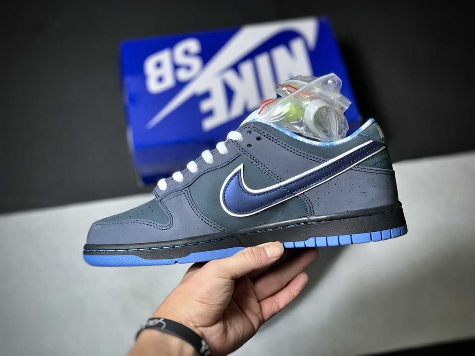 Nike dunk blue lobster SB