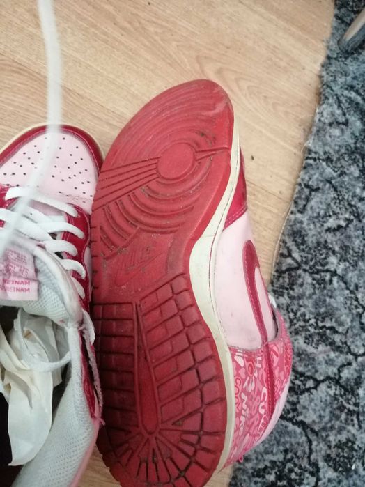 Buty sportowe Nike duke valentines Day 2010 r. 38.5