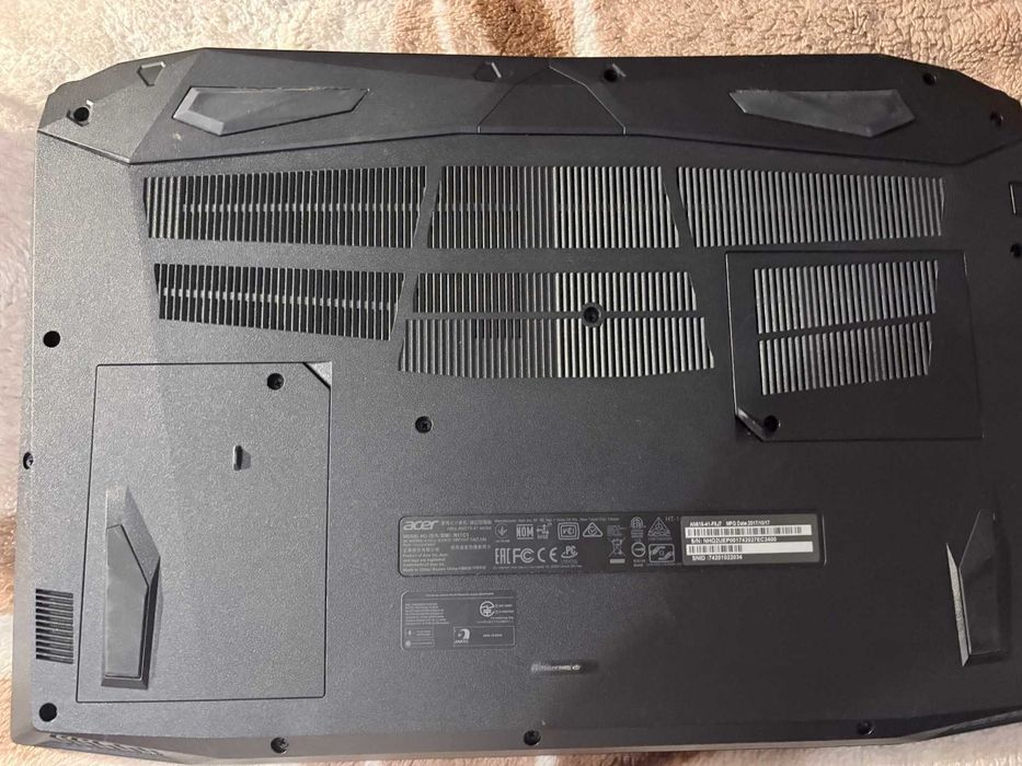 Laptop Acer Nitro 5 (AN516-41) z ładowarką