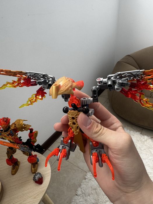 Lego BIonicle Таху+тотемна тварина(2набори)