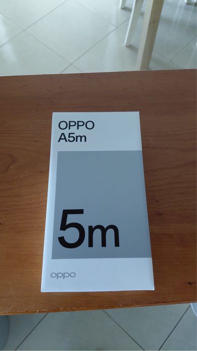 OPPO A5m novo, selado
