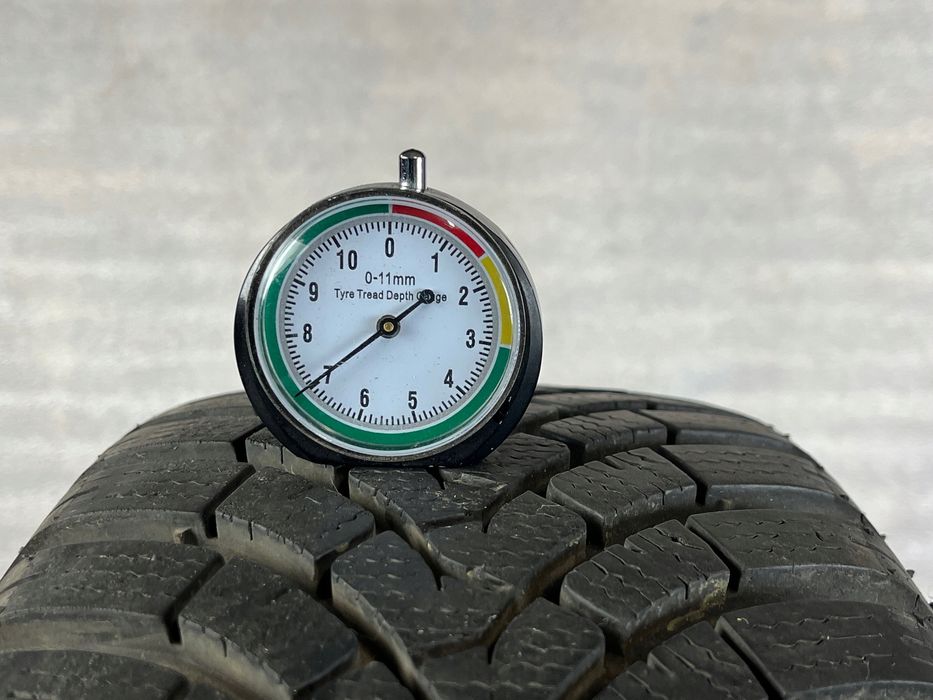 Opony Zimowe 185/65/15 Falken Eurowinter hs01 185/65r15 4 szt.