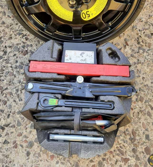 Домкрат ключ Компресор Audi Q8 Audi Q8 -Etron