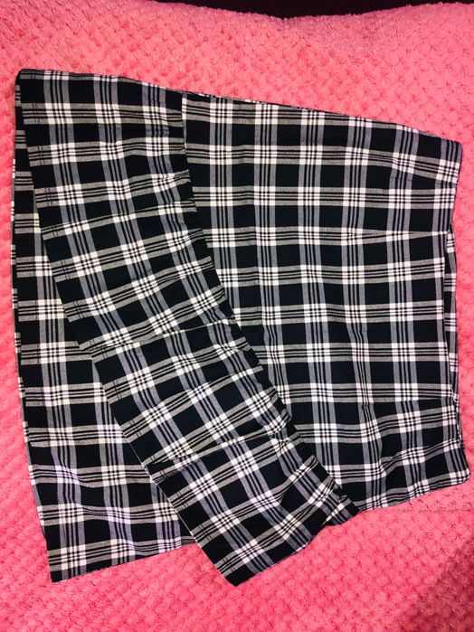 Nowa spodnica bez metki 11-12 lat 158 164 cm