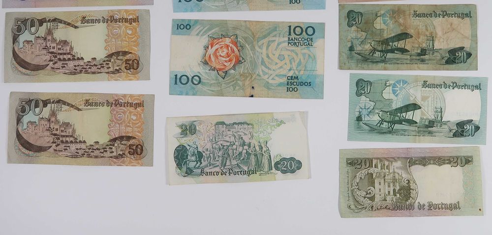 Conjunto de 16 notas antigas de Portugal