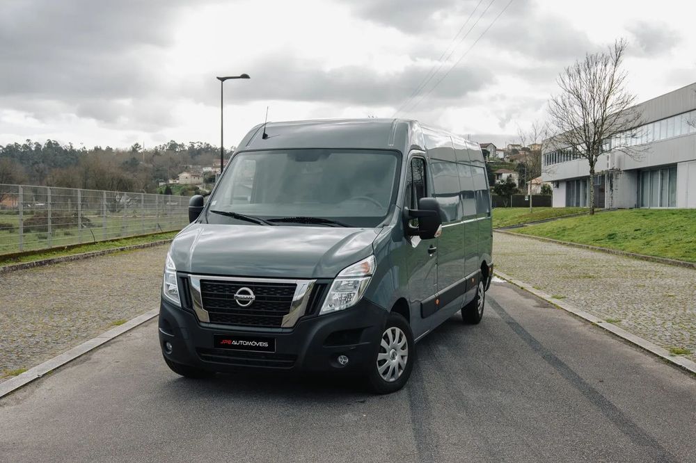 Nissan NV400 L3H2