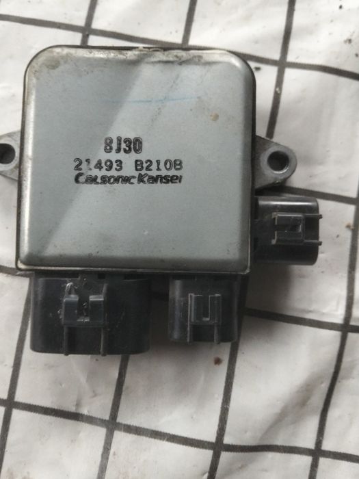 Продам вентилятор, блок накладка бампера Nissan leaf 18-25