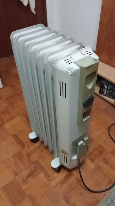 Aquecedor elétrico portátil