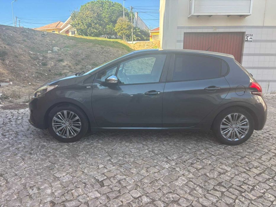 Peugeot 208 1.2 Puretech Style