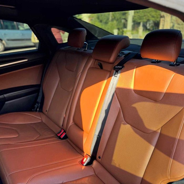 Ford Fusion 2018 VIN 3FA6P0SU1KR155008 фото оголошення 19 з 21