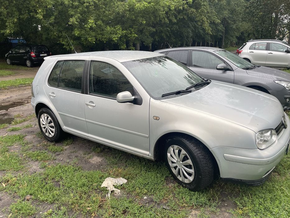 Golf 4  1.4 benzyna -gaz