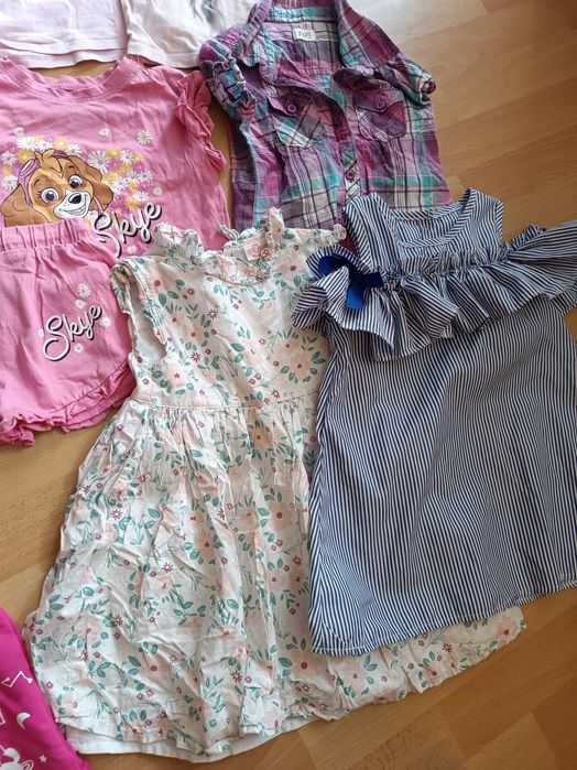 Zestaw letnich ubranek 98