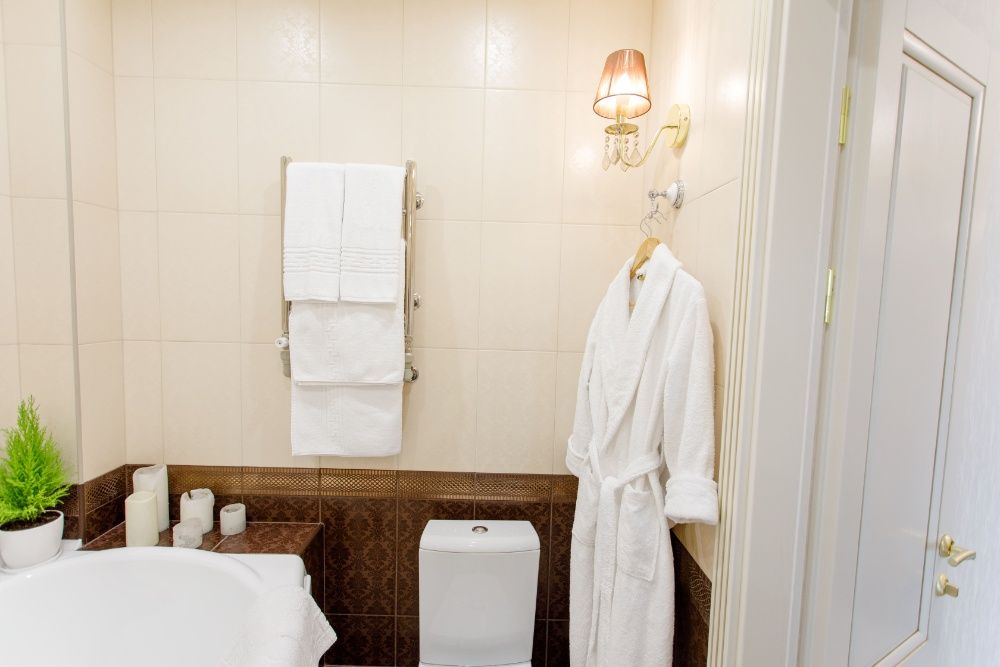 LUXE Квартира Подобово з ДЖАКУЗІ,  ТРЦ Мануфактура