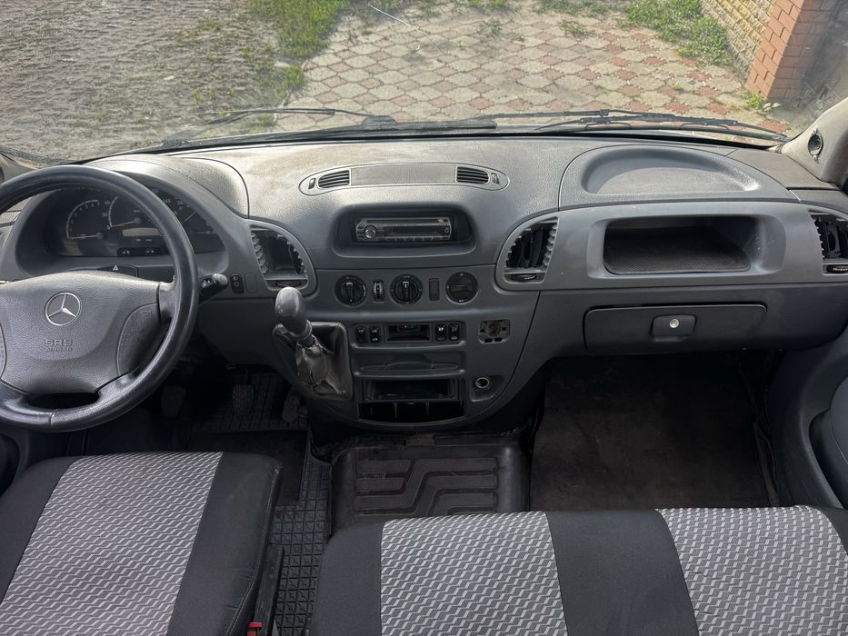 Sprinter 216.     .