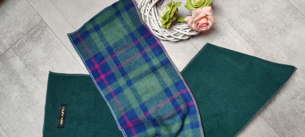 Ciepły szalik zielony kratka