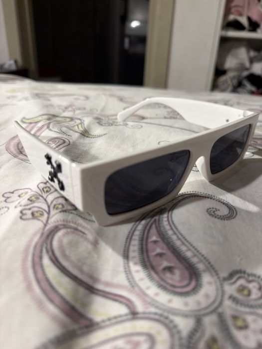 Oculos sol Off White