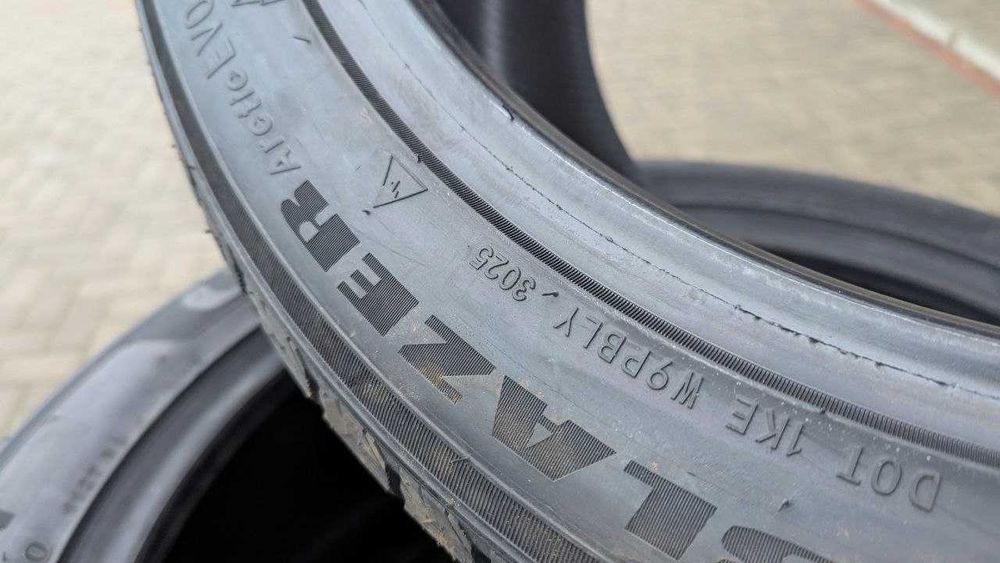 Нові зимові шини 305/40 R20 112T Sailun Ice Blazer Arctic EVO