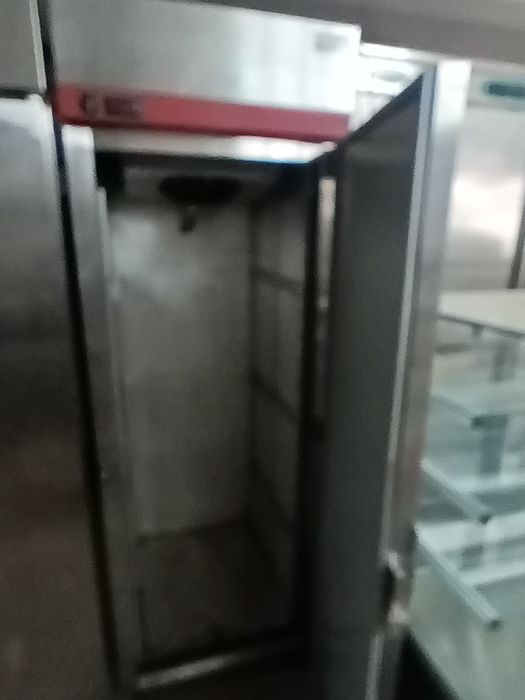 Armário frigorífico 1 porta