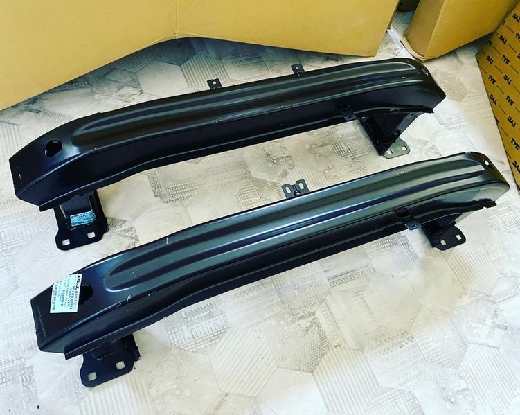 усилитель бампера шина Volkswagen Passat B7 B8 USA 2011- B7