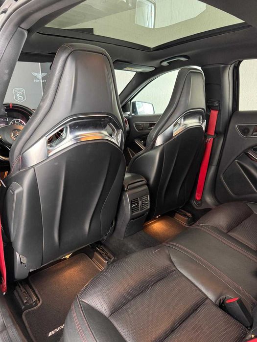 Mercedes-Benz A 45 AMG 4Matic Speedshift 7G-DCT Edition 1