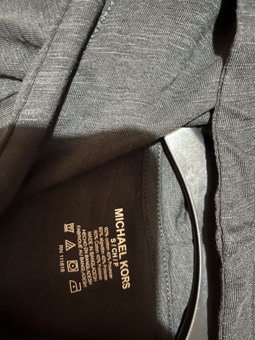 Michael Kors bluza z kapturem czarna logo mk i lampas r S M