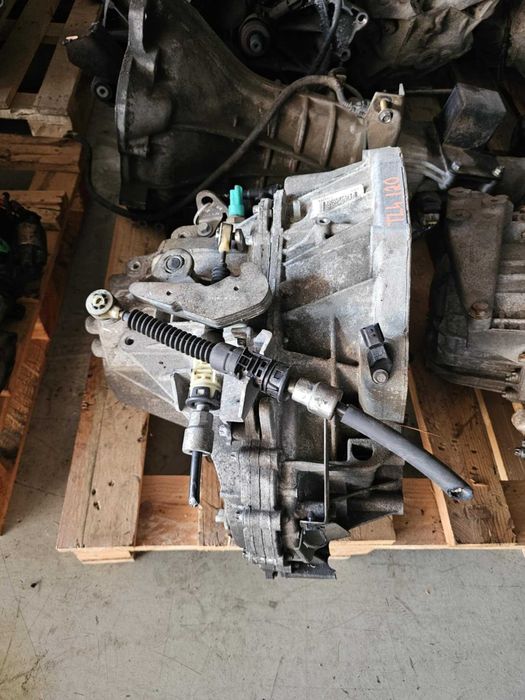 Caixa de velocidades Nissan Qashqai 1.5 DCI 2013, ref TL4120
