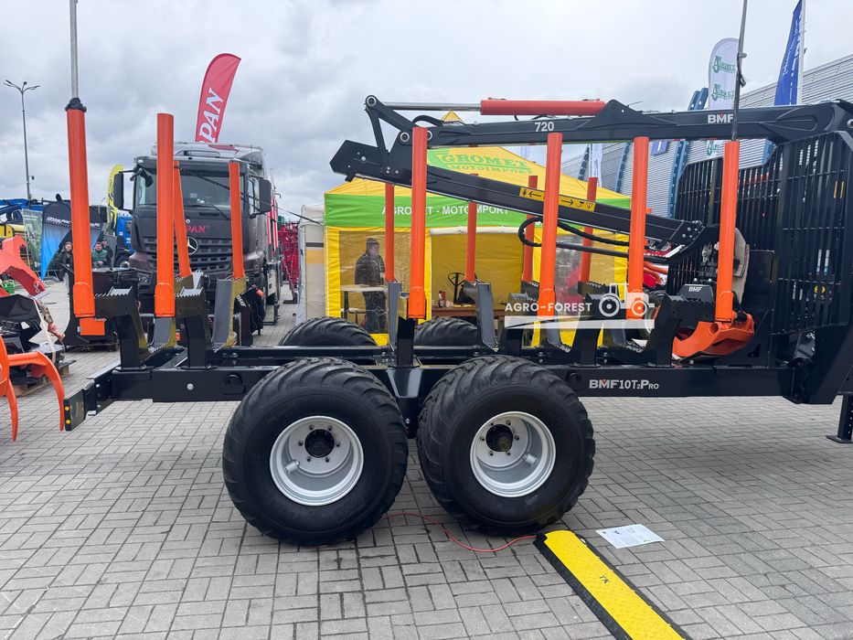 Przyczepa z HDS Lesna BMF10T z zurawiem BMF720 Full od BMF Polska !