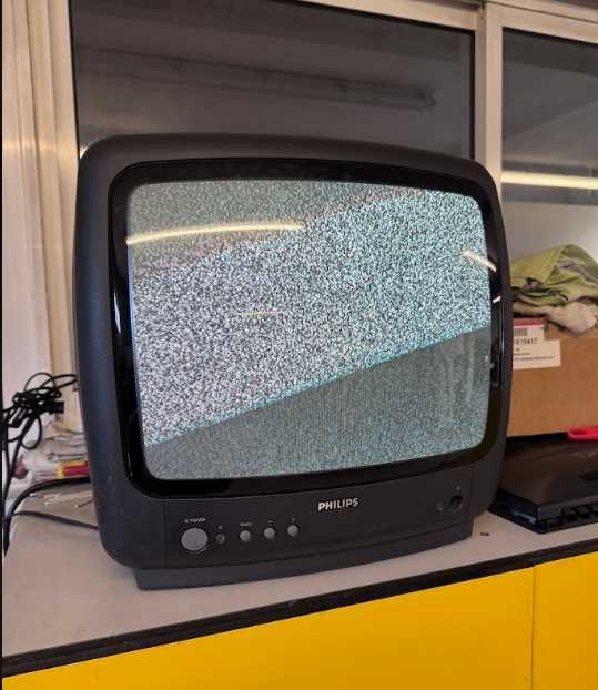 TV CRT Philips 14" Retro Gaming – SCART / RGB – PS1, SNES, Mega Drive
